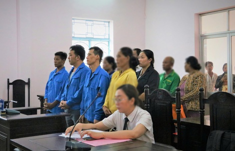 Ông bà ngoại và mẹ ruột bán 2 bé gái sang Trung Quốc: Vụ án chấn động