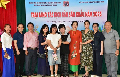 Lê Thu Hạnh, Vương Huyền Cơ, Thu Phương tham gia trại sáng tác Nha Trang