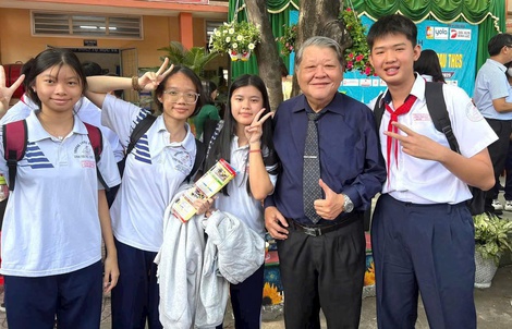 Hóa giải bạo lực học đường từ góc nhìn người thầy