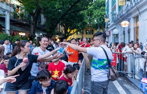 Những khoảnh khắc đẹp tại các trạm sức khỏe Pharmacity đồng hành cùng A80