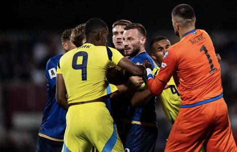 Dàn sao Isak - Gyokeres bất lực, Thụy Điển thua sốc Kosovo vòng loại World Cup 