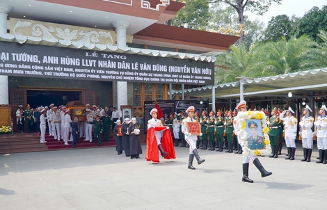 Đại tướng Lê Văn Dũng - vị tướng song toàn
