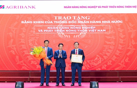 Agribank - kiên định sứ mệnh “tam nông”, hỗ trợ phục hồi và thúc đẩy tăng trưởng kinh tế