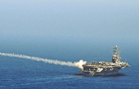 Mỹ đang dồn lực lượng tới Trung Đông, ông Donald Trump vẫn tấn công Iran?