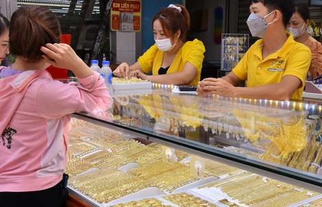 Đến sáng 16-1, giá vàng miếng SJC tăng 10 triệu đồng/lượng trong 2 tuần