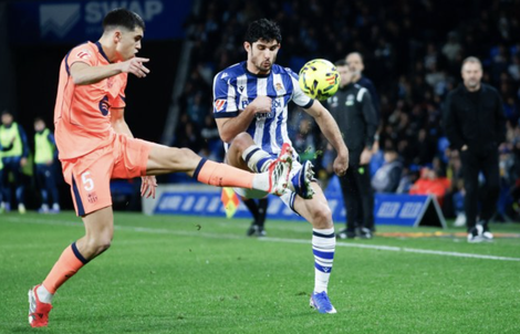 Barcelona thua cay đắng ở San Sebastian, nóng cuộc đua La Liga