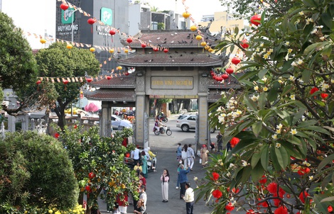 TPHCM: Tết Bính Ngọ, cán bộ lãnh đạo chỉ được dự lễ chùa, lễ hội khi được phân công