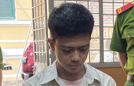 Đã "tìm" được kẻ tạt axit 4 người ở Khu chế xuất Tân Thuận, TPHCM