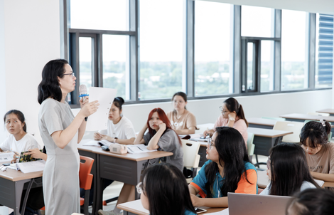 ĐH Kinh tế TPHCM đổi mới phương thức tuyển sinh năm 2026