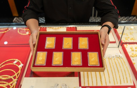 Tối 20-1, giá vàng miếng SJC tăng nhanh vượt 166 triệu đồng/lượng