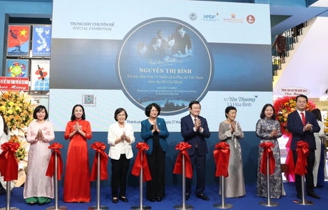 “Madame Bình” và dấu ấn ngoại giao Việt Nam qua trưng bày chuyên đề tại TPHCM