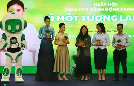 Hoa hậu Ngọc Châu đồng hành cùng HTV vì một tương lai xanh