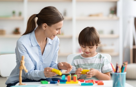 Trẻ có nhu cầu giáo dục đặc biệt cần một môi trường như thế nào?