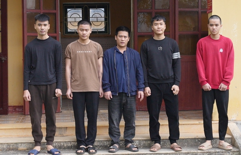 Công an Quảng Trị phá "sòng bạc online" giao dịch khoảng 100 tỉ đồng