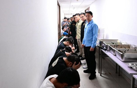 Campuchia đánh mạnh tụ điểm "đen", triệt hàng loạt sòng bạc lừa đảo lớn
