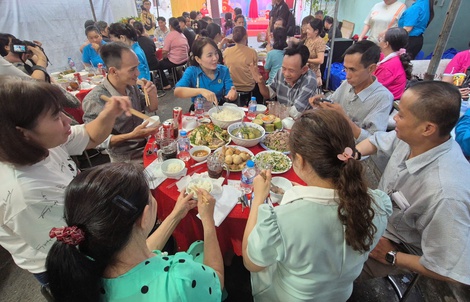 Tết ấm áp của người lao động khó khăn