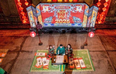 Vào Hoàng cung triều Nguyễn xem Tết cổ truyền có gì lạ?