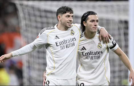 Vùi dập Real Sociedad, Real Madrid soán ngôi đỉnh bảng La Liga