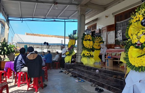 Trang hoàng nhà cửa đón Tết, một người ở Quảng Trị tử vong