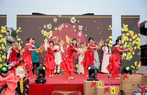 Nhiều hoạt động vui Tết ý nghĩa cho người lao động