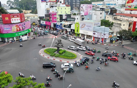 Nhìn lại quá trình hợp nhất của TPHCM