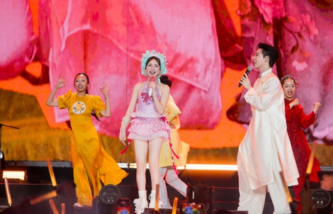 Fancon "Bắc Bling": Hòa Minzy và một năm bứt tốc đầy thuyết phục