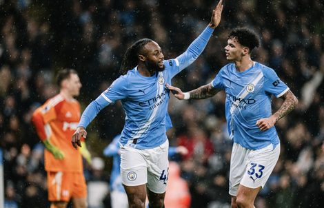 Sao trẻ bùng nổ, Man City vượt ải Newcastle trận đại chiến vòng 27