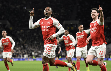 Arsenal thắng nghiền ép Tottenham, Eze rực sáng ở derby Bắc London