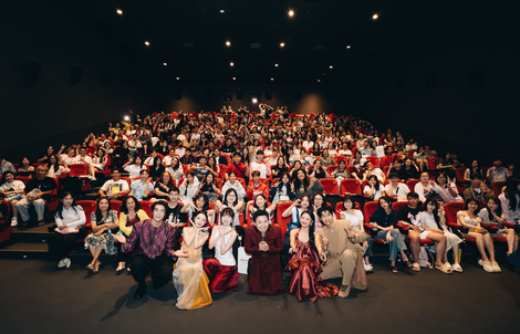 "Thỏ ơi!!" của Trấn Thành thu hơn 256 tỉ đồng, giữ chuỗi tốp 1