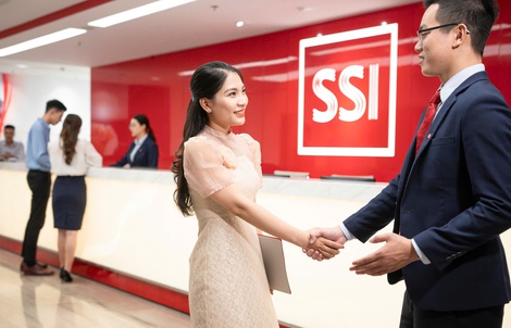 Chứng khoán bứt phá mạnh ngay sau Tết