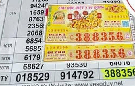 Trúng độc đắc xổ số miền Nam, nữ khách hàng gây bất ngờ về cách đổi thưởng