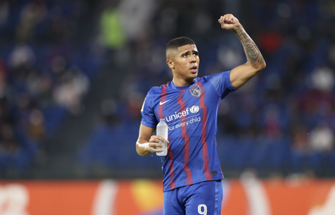 Malaysia lại nhập tịch "vũ khí khủng" đấu thầy trò Kim Sang-sik