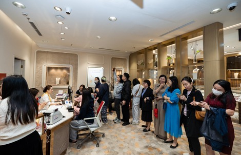 Giá bạc hôm nay 24-2: Một thương hiệu bạc quá tải ngay trong ngày mở bán đầu tiên