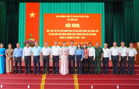 Xã Long Sơn tổ chức hội nghị tiếp xúc cử tri