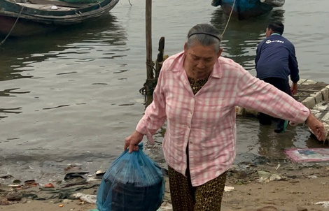 CLIP: Đầu năm trúng lớn loài hải sản nhiều người kiêng cữ, ngư dân bật mí nguyên nhân