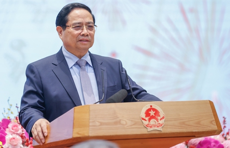 Thủ tướng chỉ đạo "làm việc sớm, vào việc ngay" để đạt tăng trưởng 10% trở lên