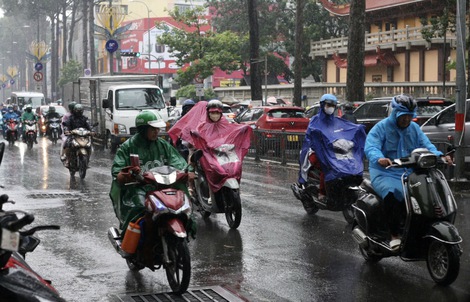 Dự báo thời tiết hôm nay, 26-2: TPHCM và Nam Bộ đón đợt mưa trái mùa diện rộng