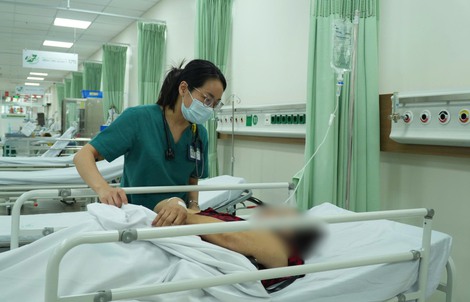 Bệnh viện Quân y 175 tiếp nhận 6 ca nghi ngộ độc thực phẩm sau khi ăn bánh mì