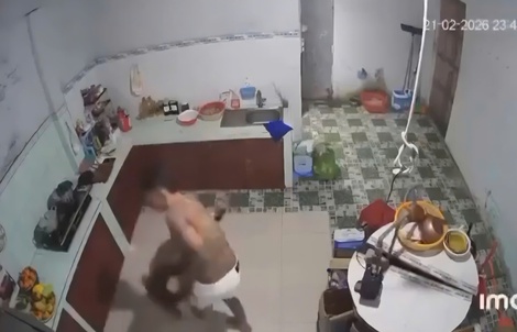 Sau khi kể chuyện bị đâm trọng thương vì đòi chia tay, đối tượng đánh người yêu tử vong