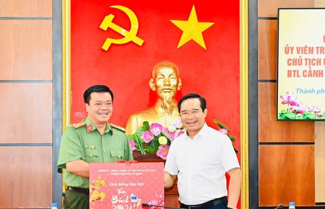 Chủ tịch UBND TPHCM Nguyễn Văn Được chúc Tết các đơn vị Công an, Quân đội