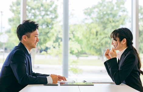 Cung hoàng đạo nào đang cầm tấm vé may mắn trên tay?