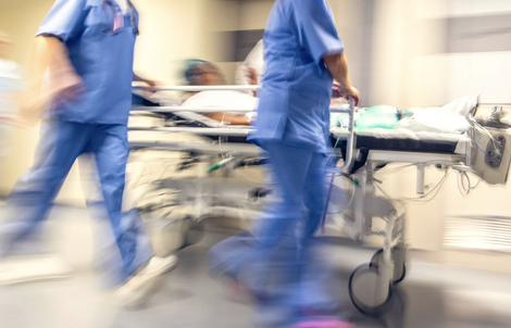 Cứu sống mẹ con du khách Nga bị tai nạn nguy kịch