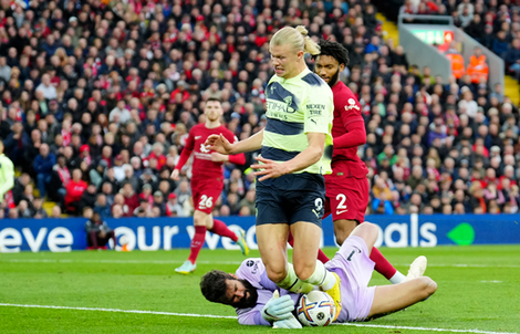 Liverpool - Man City: Chờ Haaland "phá dớp"