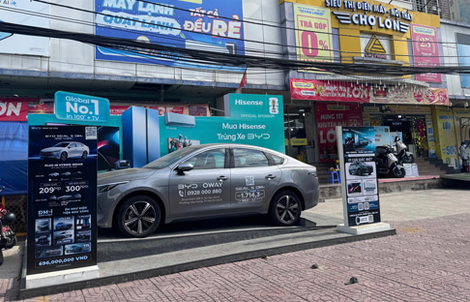 Điện máy tiếp tục "đua" giảm giá