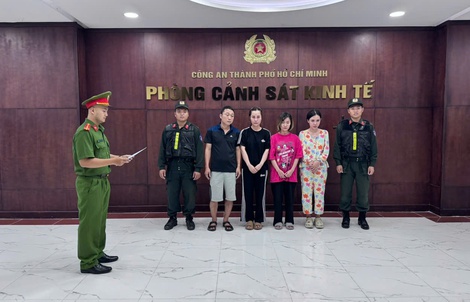 Công an TPHCM khám xét nhiều địa điểm, bắt 4 người