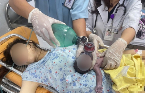 Đẻ rớt tại nhà, thay vì gọi 115, người nhà gọi xe công nghệ, em bé không qua khỏi