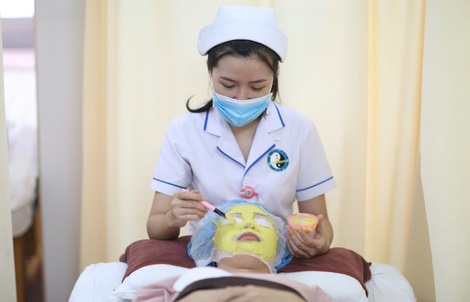 "Cứu" làn da xuống cấp sau Tết