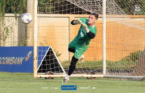 Cầu thủ Việt kiều: cú hích hay áp lực cho bóng đá Việt Nam?