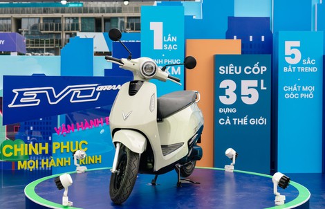Chọn VinFast Evo Grand, tài xế chạy hơn 200 km/ngày không lo hết điện