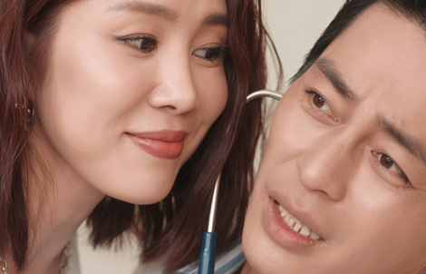 Lê Phương lả lơi, nóng bỏng nhưng Quốc Huy nhìn là cười